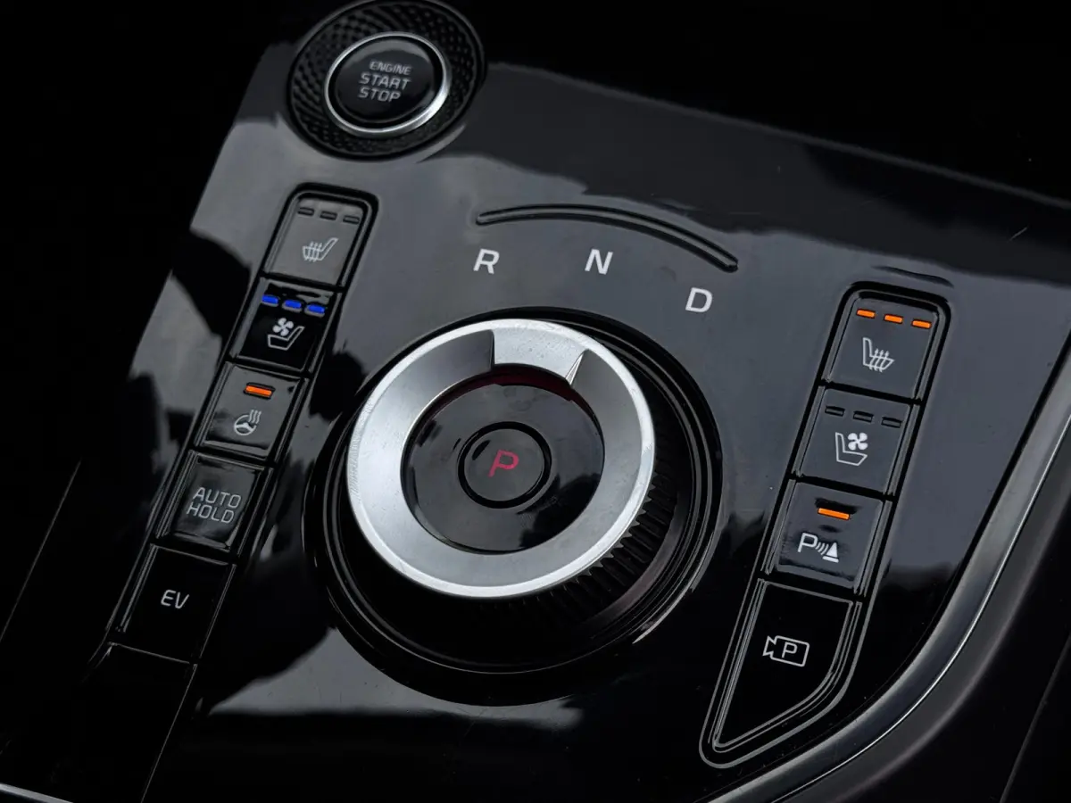 1.6 GDi PHEV Launch Edition | 98% SOH | Leder + Memory | Winter pack | Elek. Achterklep | Camera | Adaptive Cruise