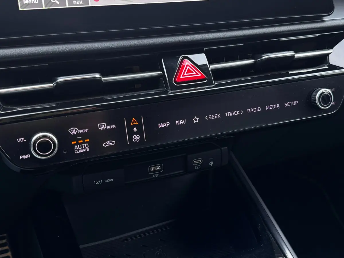 1.6 GDi PHEV Launch Edition | 98% SOH | Leder + Memory | Winter pack | Elek. Achterklep | Camera | Adaptive Cruise