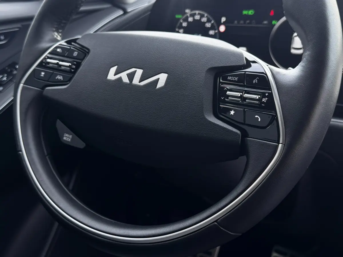 1.6 GDi PHEV Launch Edition | 98% SOH | Leder + Memory | Winter pack | Elek. Achterklep | Camera | Adaptive Cruise