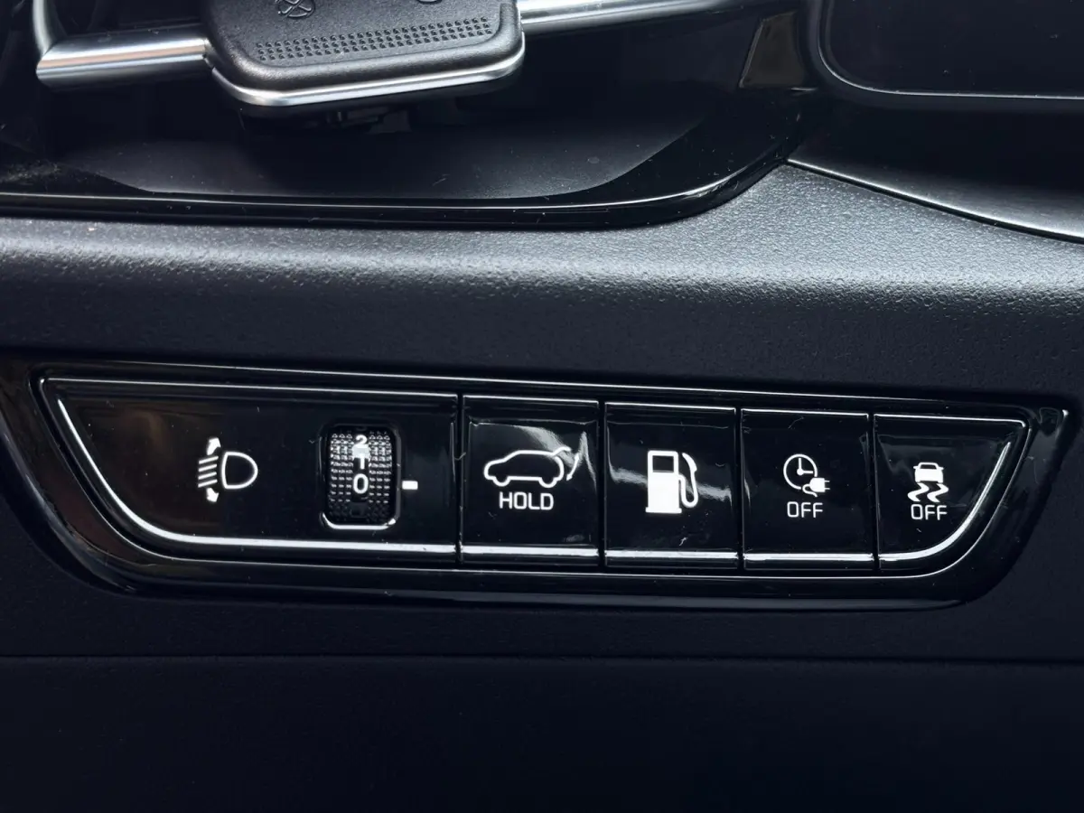 1.6 GDi PHEV Launch Edition | 98% SOH | Leder + Memory | Winter pack | Elek. Achterklep | Camera | Adaptive Cruise