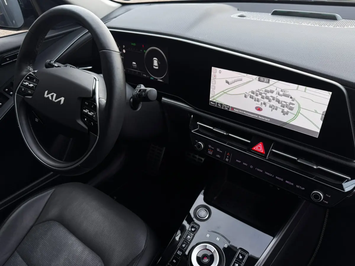 1.6 GDi PHEV Launch Edition | 98% SOH | Leder + Memory | Winter pack | Elek. Achterklep | Camera | Adaptive Cruise