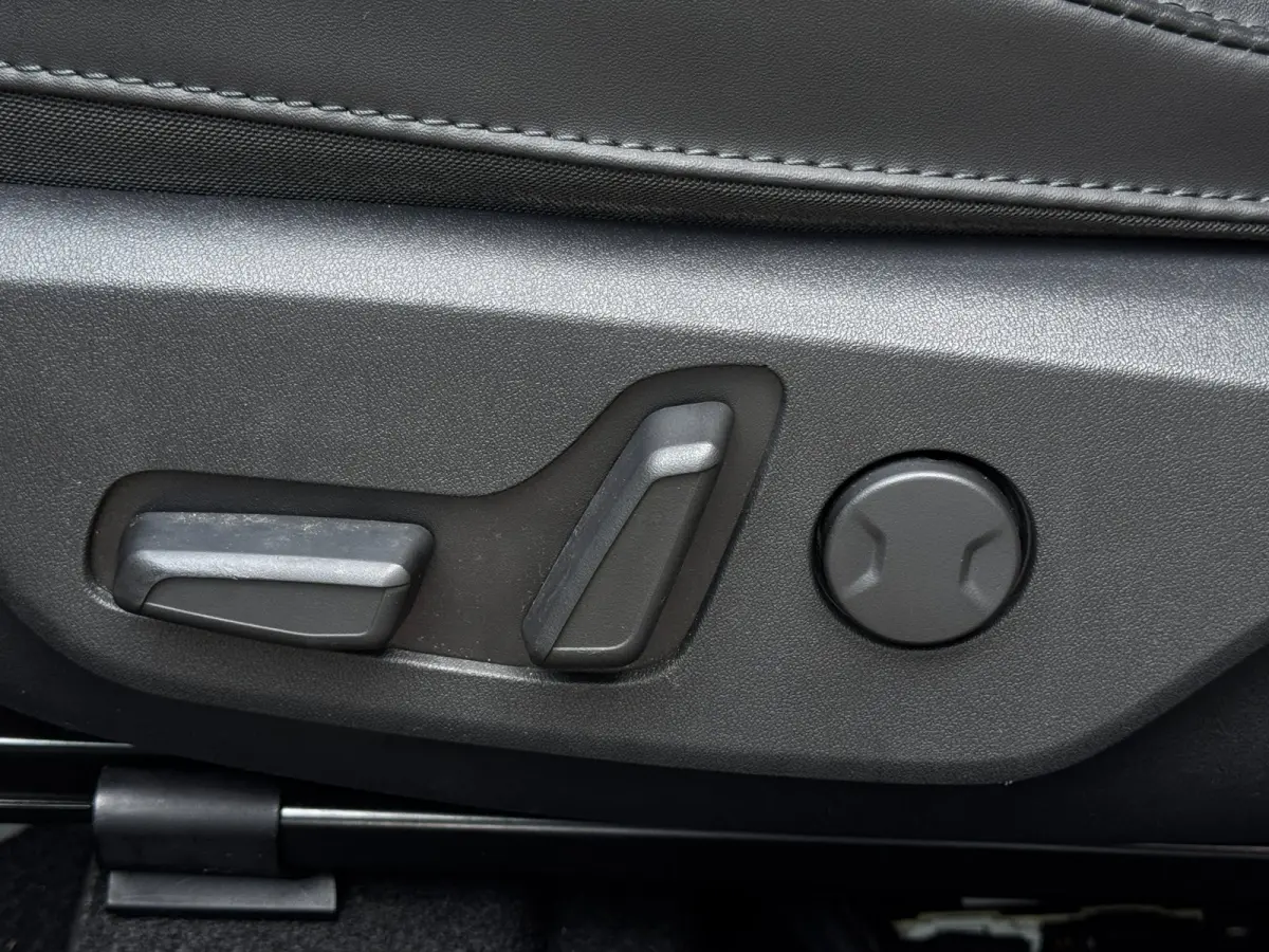 1.6 GDi PHEV Launch Edition | 98% SOH | Leder + Memory | Winter pack | Elek. Achterklep | Camera | Adaptive Cruise