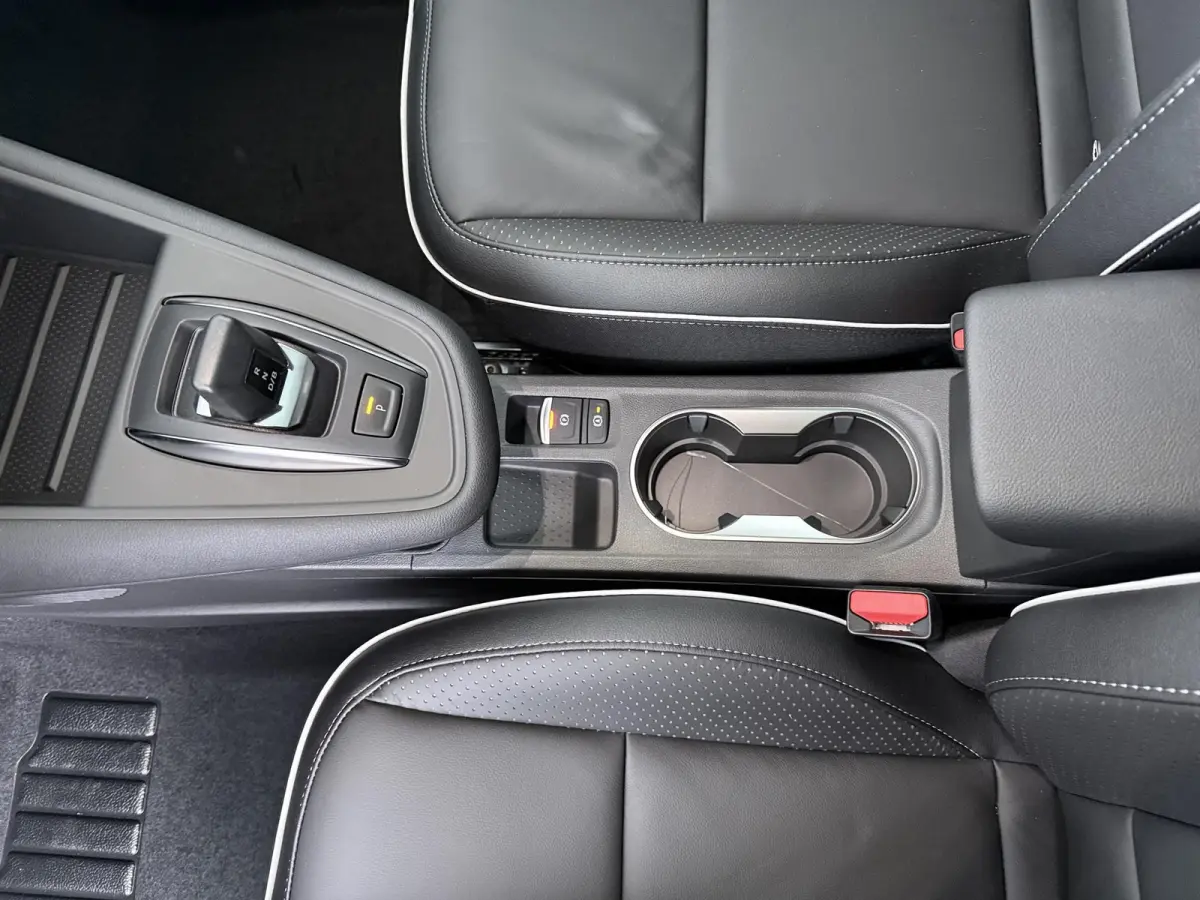 1.8 HEV AT Instyle | € 2.000 Korting! | 360º Camera | Adaptive Cruise Control | Bekleding Leder | Climate Control | Elektrische Stoel | Google Navigatie | Panoramadak | Stoel- en Stuurver