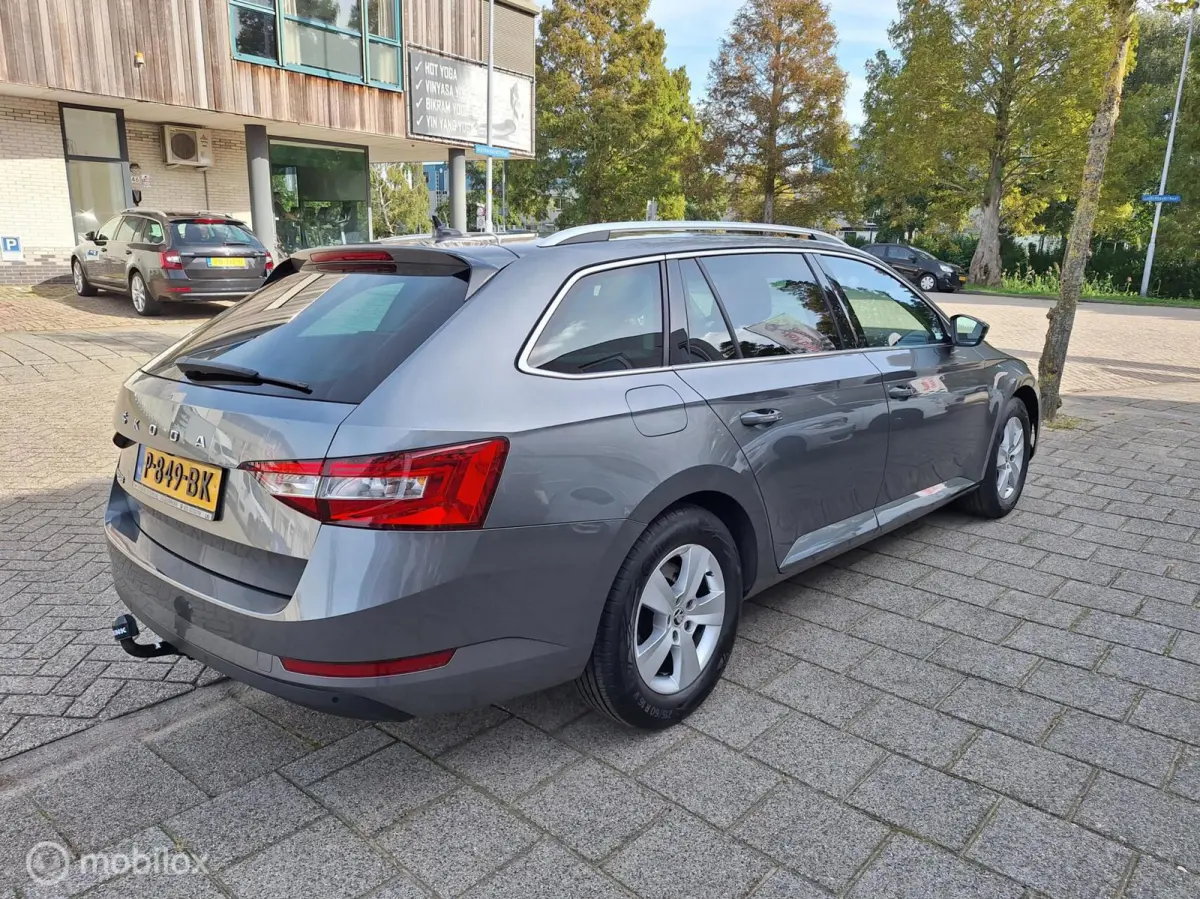 1.5 TSI ACT BUSINESS EDITION AUTOMAAT • Trekhaak •