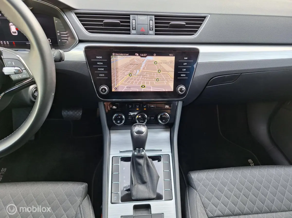 1.5 TSI ACT BUSINESS EDITION AUTOMAAT • Trekhaak •
