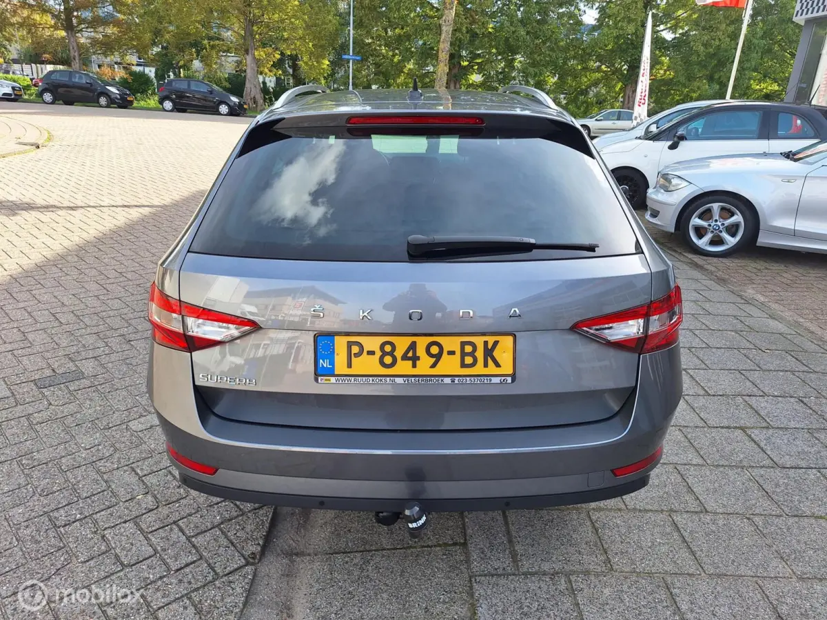 1.5 TSI ACT BUSINESS EDITION AUTOMAAT • Trekhaak •