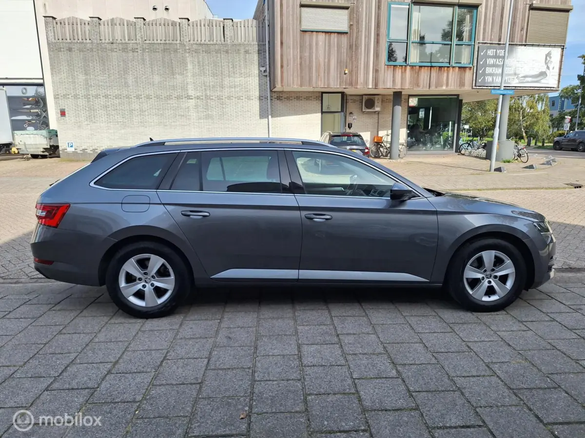 1.5 TSI ACT BUSINESS EDITION AUTOMAAT • Trekhaak •