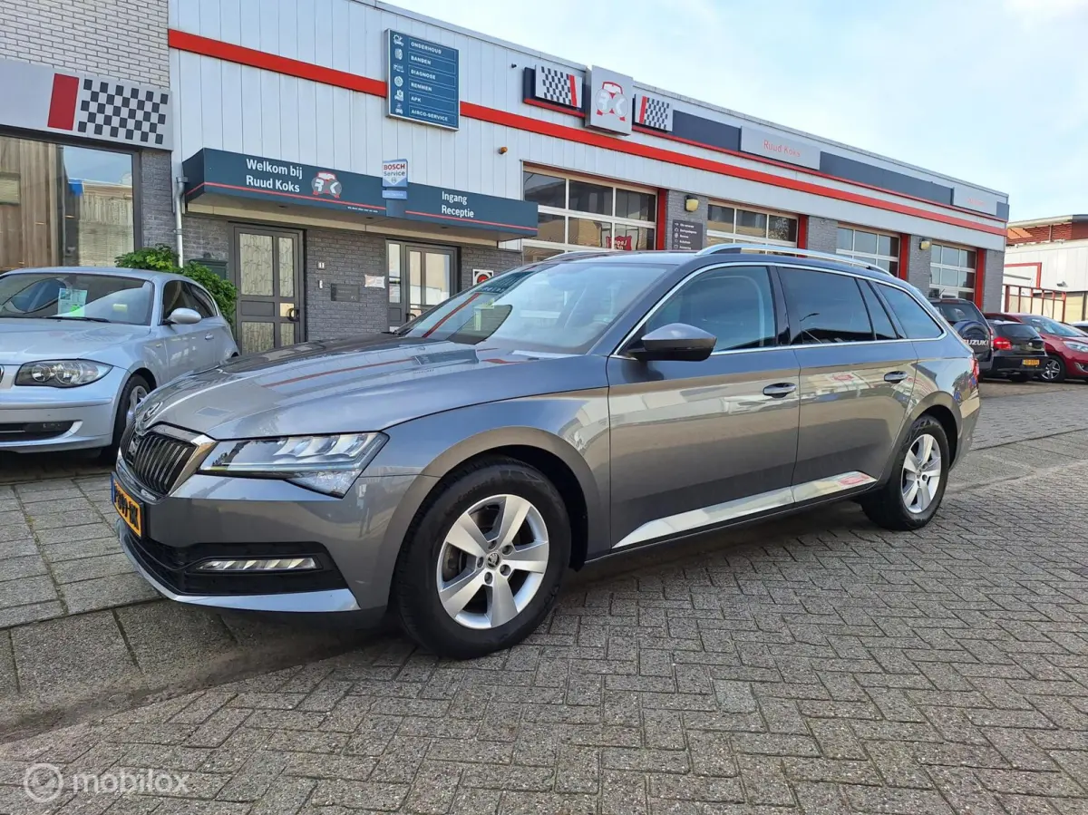 1.5 TSI ACT BUSINESS EDITION AUTOMAAT • Trekhaak •