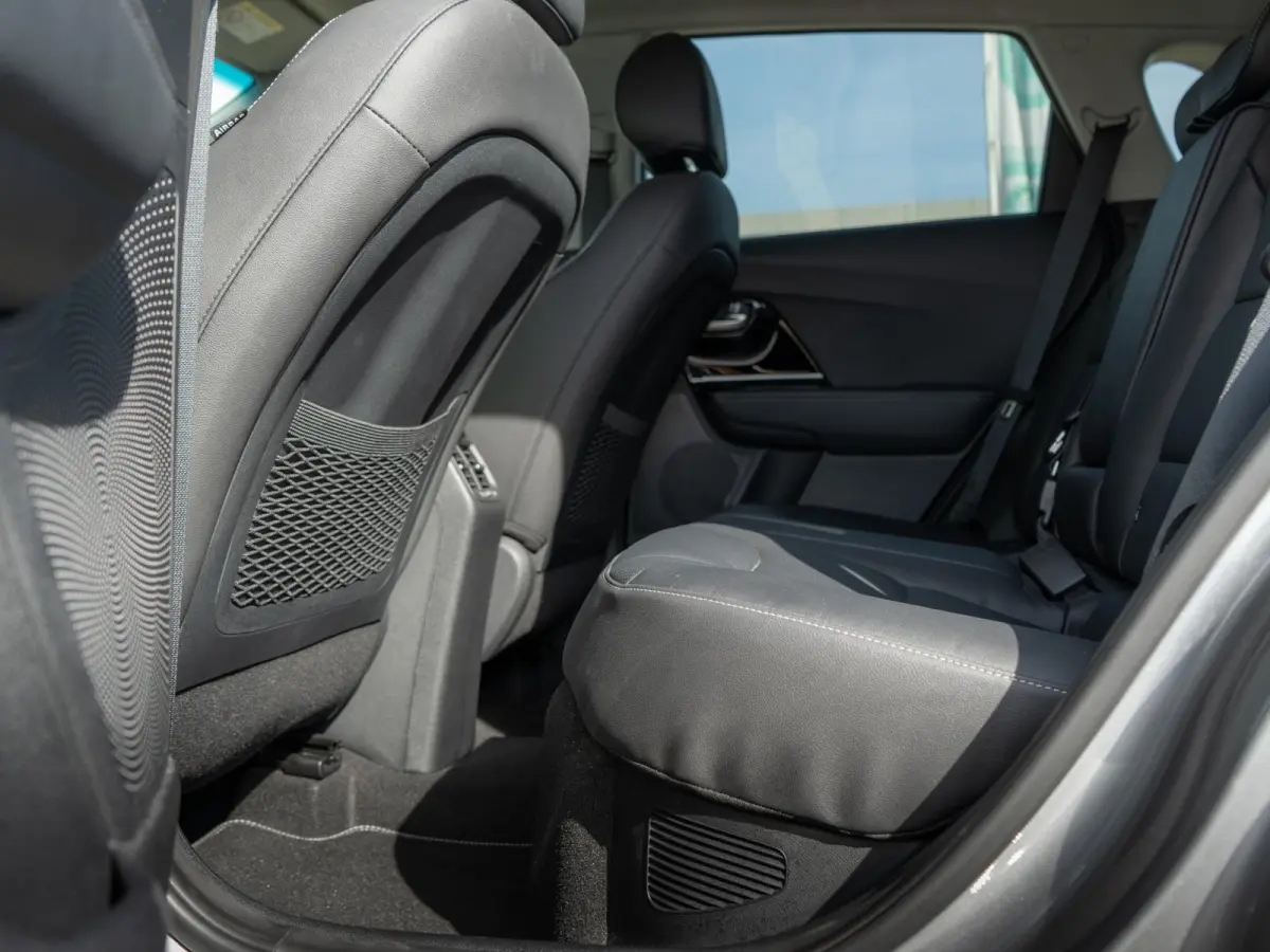 1.6 GDi Hybrid ExecutiveLine Dealeronderhouden |  | Stoelverwarming + koeling| JBL| LED | Elektrische stoel + geheugen