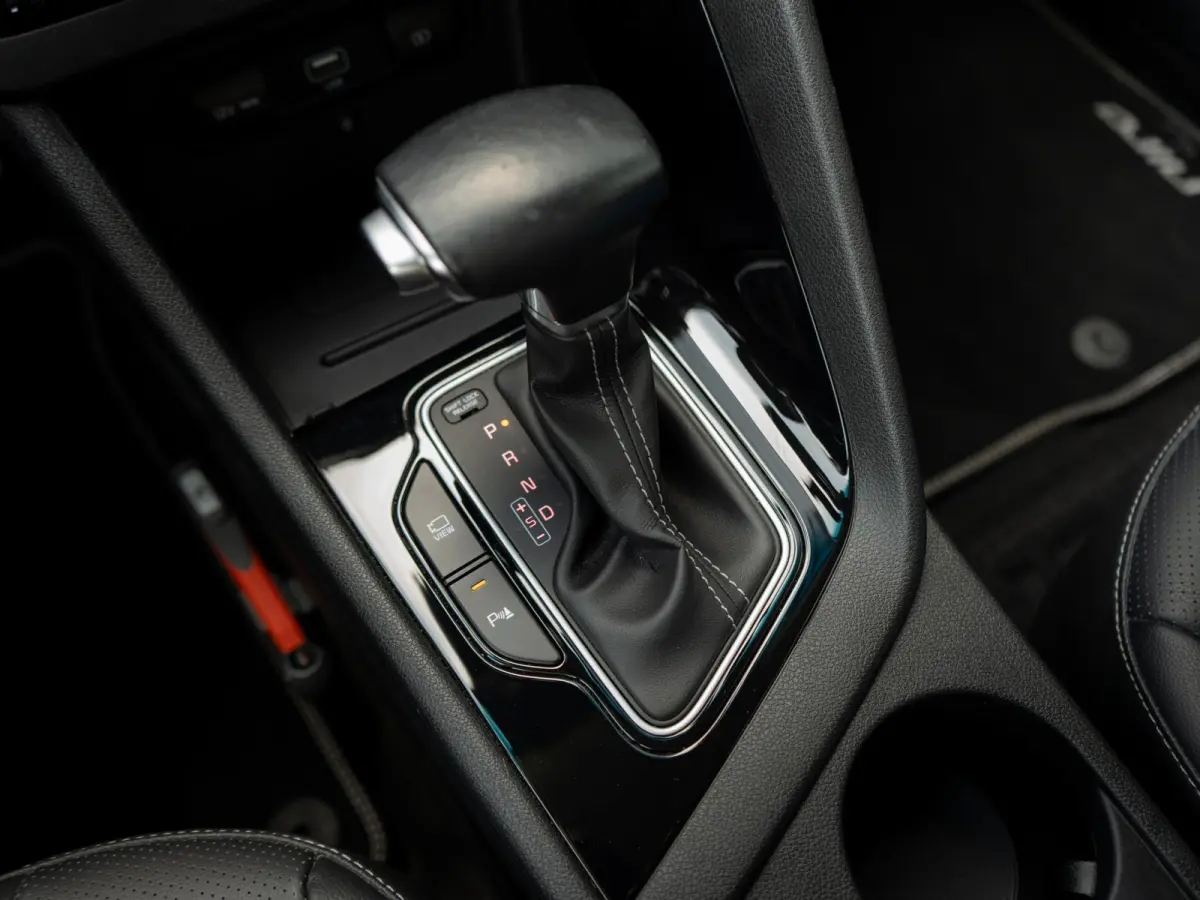1.6 GDi Hybrid ExecutiveLine Dealeronderhouden |  | Stoelverwarming + koeling| JBL| LED | Elektrische stoel + geheugen