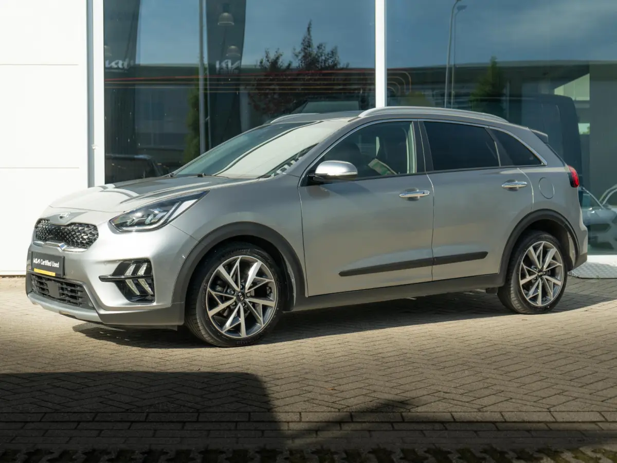 1.6 GDi Hybrid ExecutiveLine Dealeronderhouden |  | Stoelverwarming + koeling| JBL| LED | Elektrische stoel + geheugen