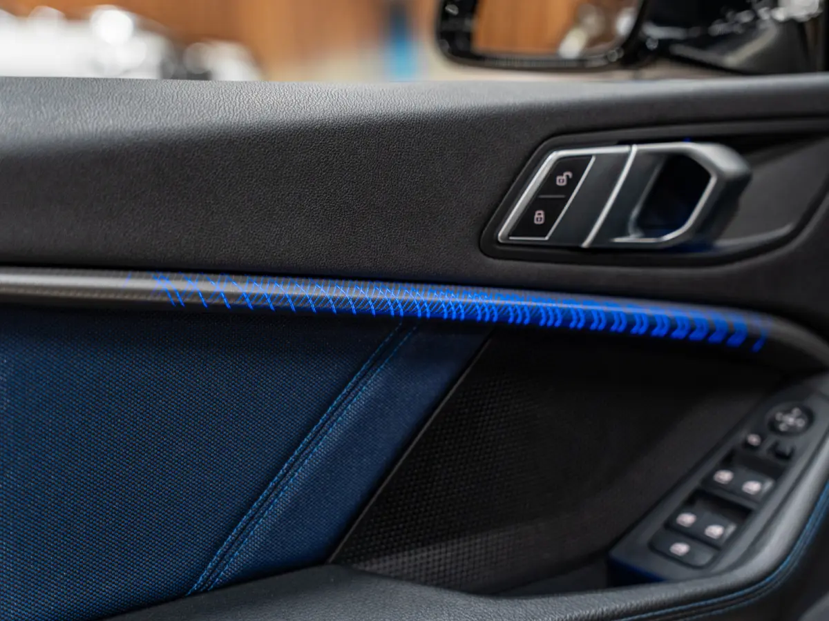 218i M-Sport Executive Edition, Digi Dash, Apple Carplay, Android Auto, Navi, Ambiënte Light, Cam, Clima
