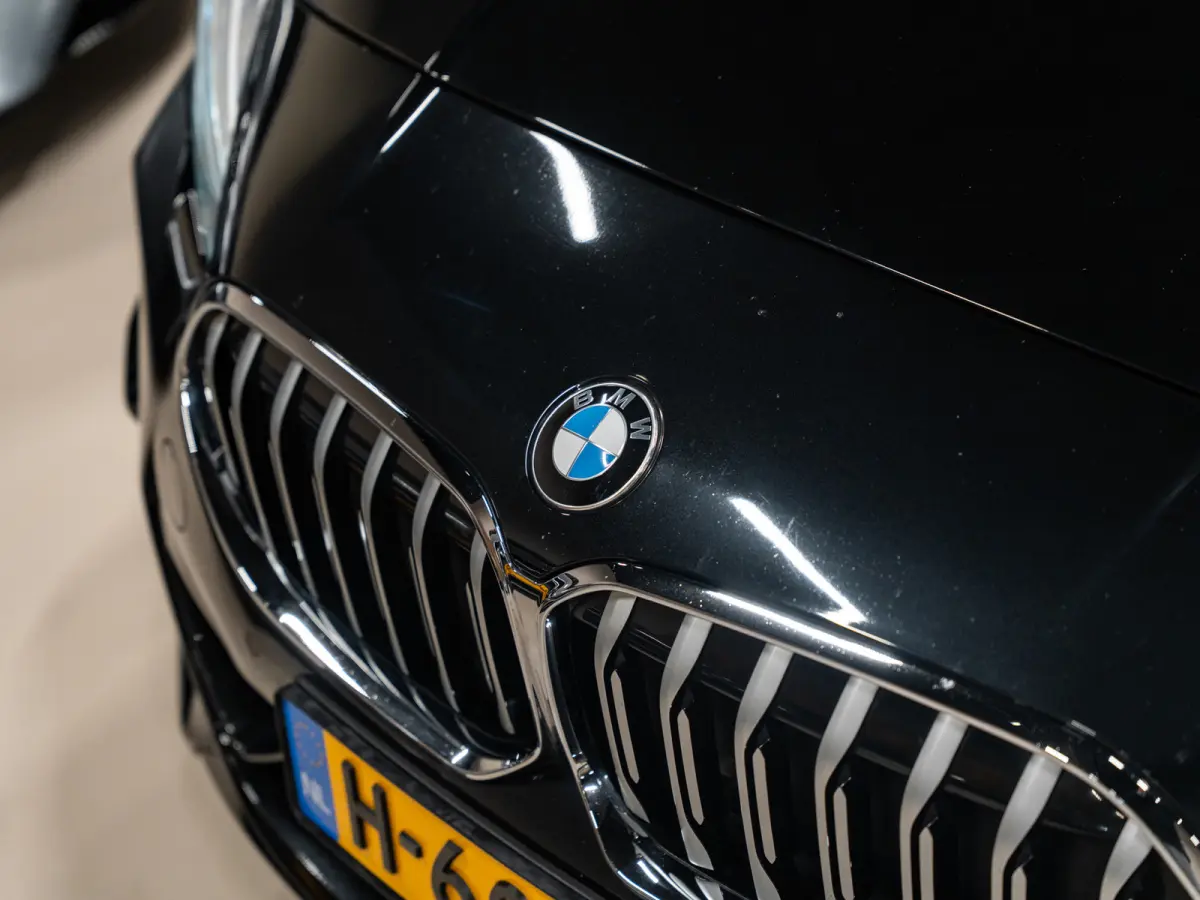 218i M-Sport Executive Edition, Digi Dash, Apple Carplay, Android Auto, Navi, Ambiënte Light, Cam, Clima