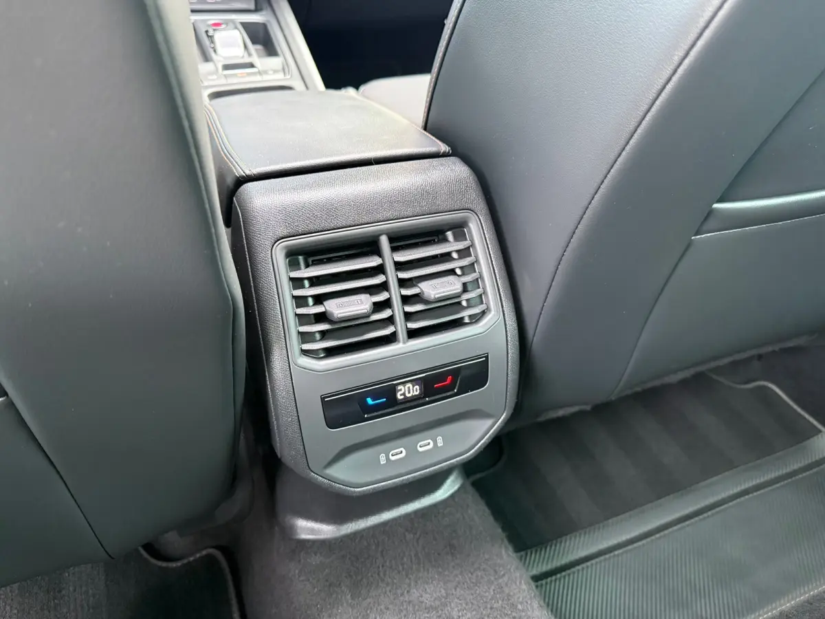1.4 e-Hybrid Performance - Automaat - Pano/Schuifdak - Navi - Virt. cockpit