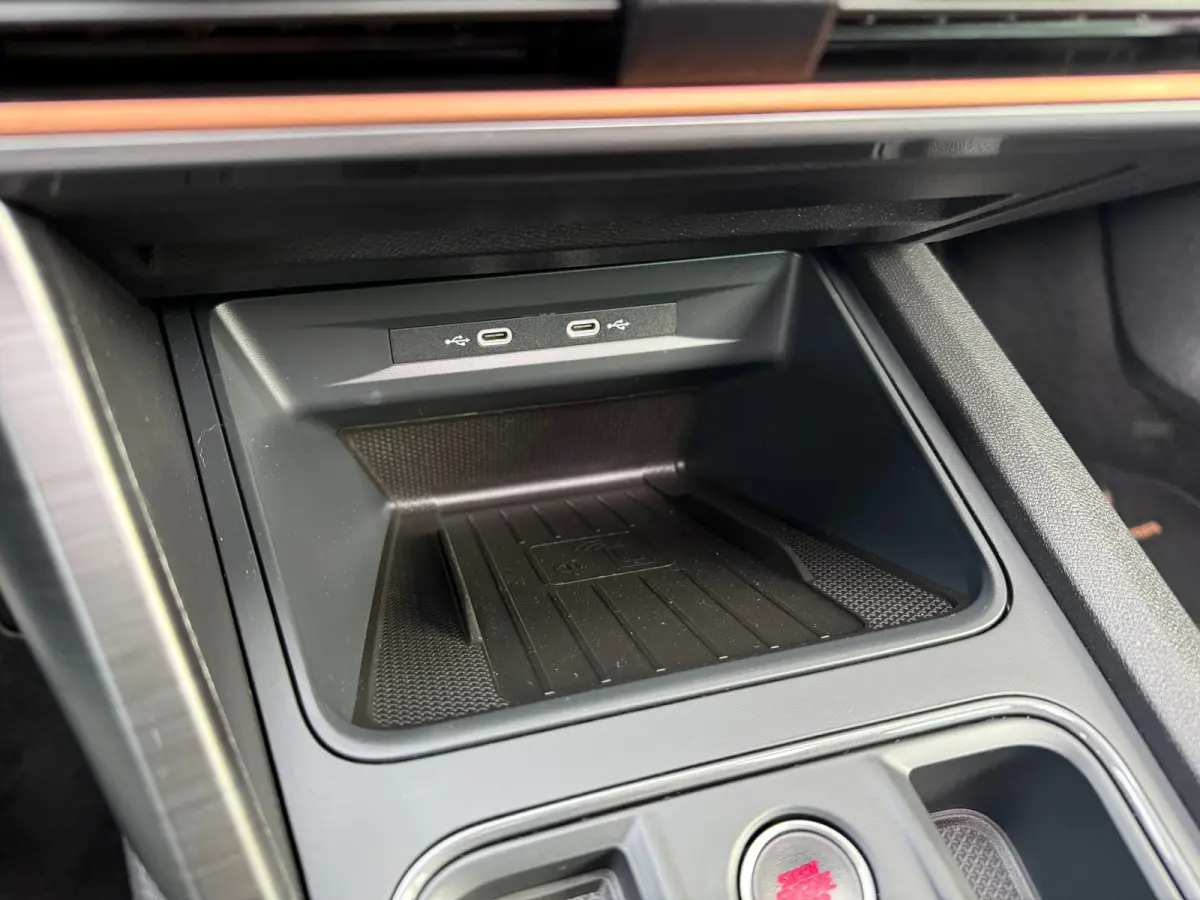 1.4 e-Hybrid Performance - Automaat - Pano/Schuifdak - Navi - Virt. cockpit
