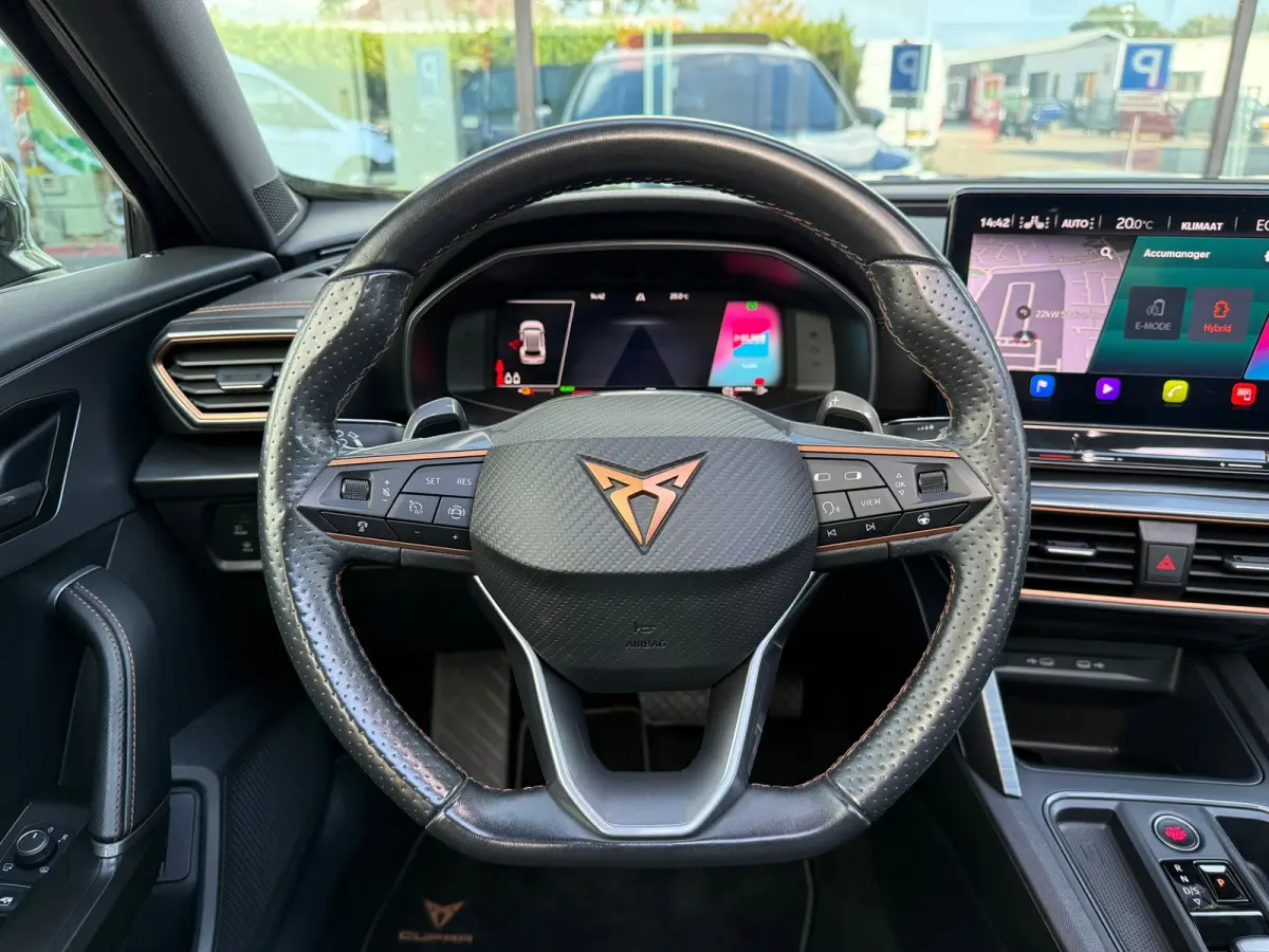 1.4 e-Hybrid Performance - Automaat - Pano/Schuifdak - Navi - Virt. cockpit