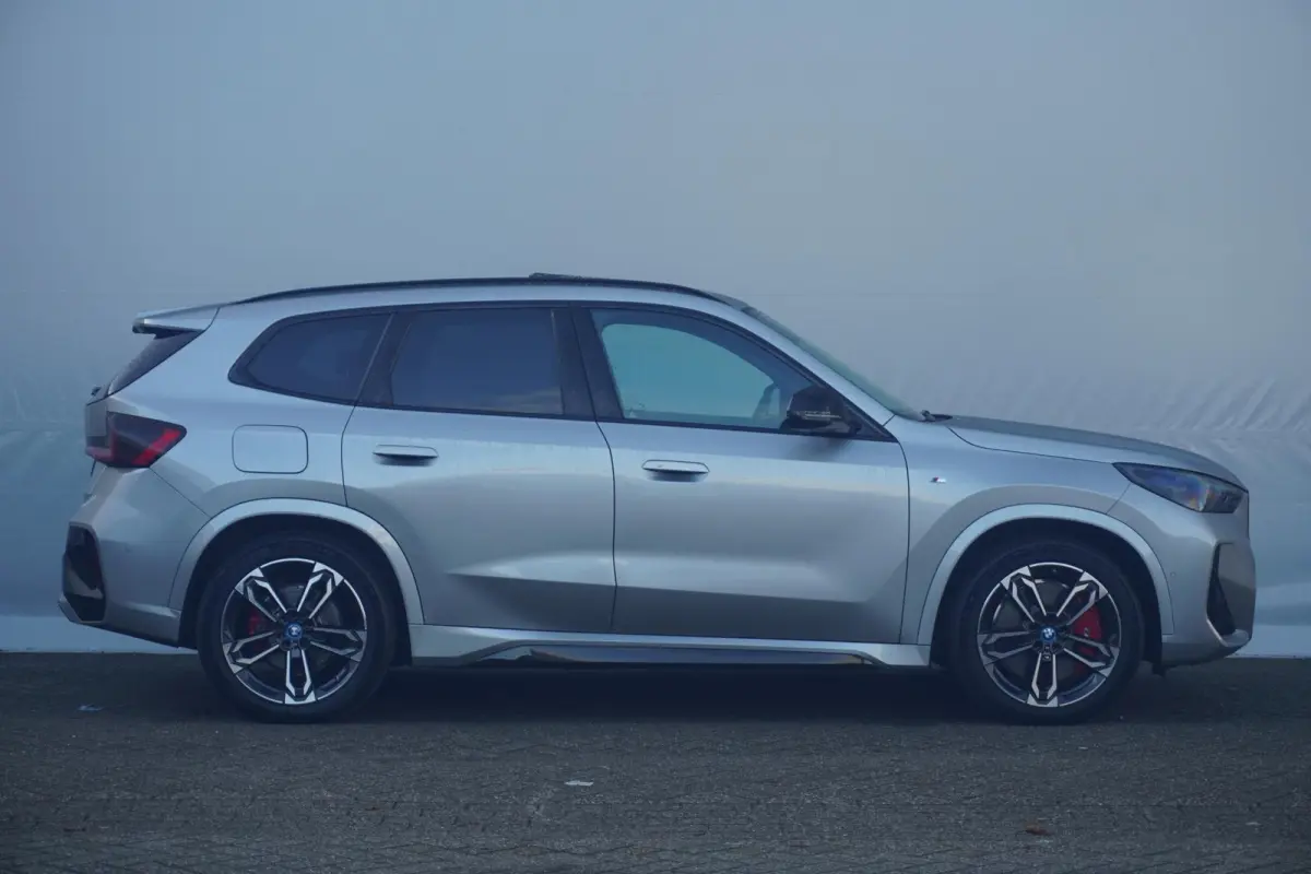 xDrive30 M Sport Pro | Trekhaak | Schuif-kanteldak | Harman Kardon | Head-up | Rondomzicht camera | Elektrische stoelen + geheugen | Dodehoek detectie