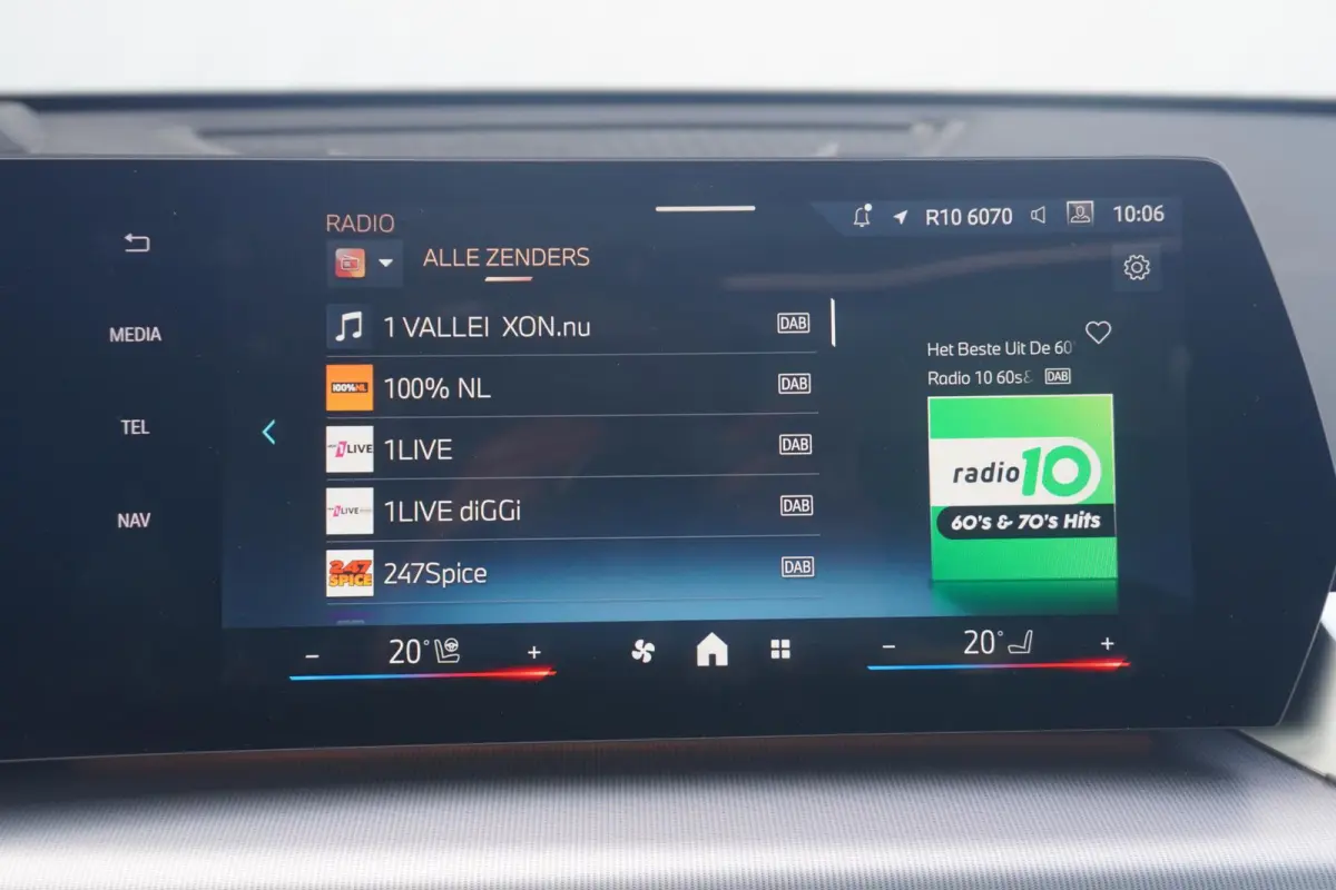 xDrive30 M Sport Pro | Trekhaak | Schuif-kanteldak | Harman Kardon | Head-up | Rondomzicht camera | Elektrische stoelen + geheugen | Dodehoek detectie