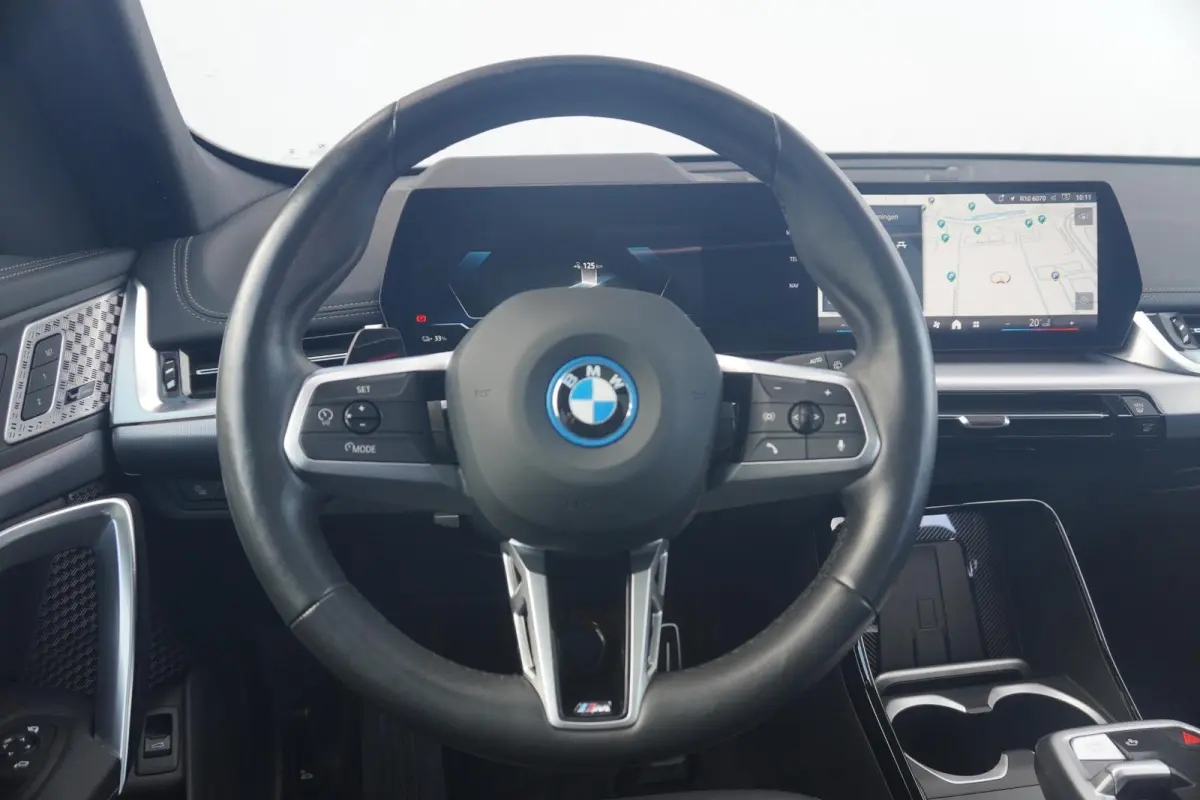xDrive30 M Sport Pro | Trekhaak | Schuif-kanteldak | Harman Kardon | Head-up | Rondomzicht camera | Elektrische stoelen + geheugen | Dodehoek detectie