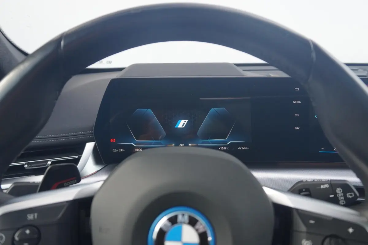 xDrive30 M Sport Pro | Trekhaak | Schuif-kanteldak | Harman Kardon | Head-up | Rondomzicht camera | Elektrische stoelen + geheugen | Dodehoek detectie