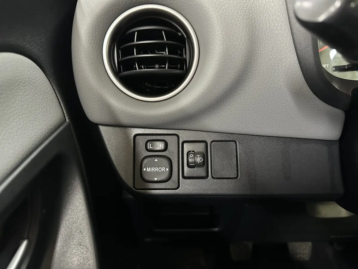 1.3 VVT-i Aspiration | Airco | Camera | Trekhaak |
