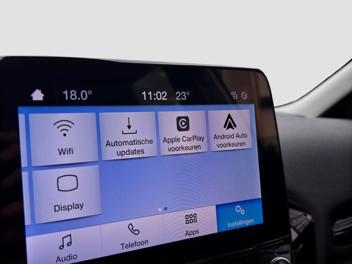 1.0 Hybrid Titanium | Winterpack | Cruise control | CarPlay | Radio |