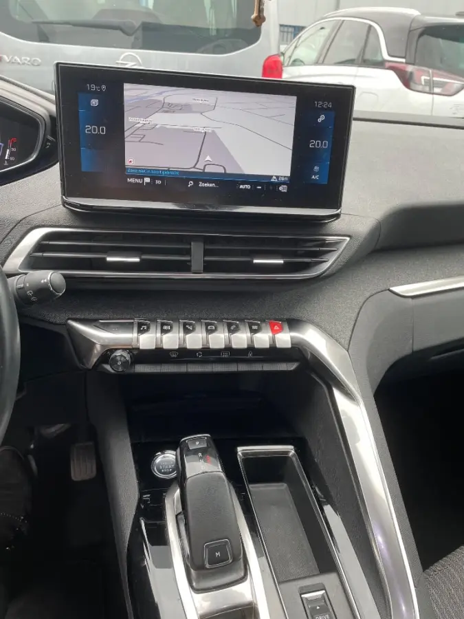1.2 PureTech 130pk EAT8 Blue Lease Allure | Automaat | Navigatie | Camera | NL auto | 7 Persoons | All season | Nieuw model |