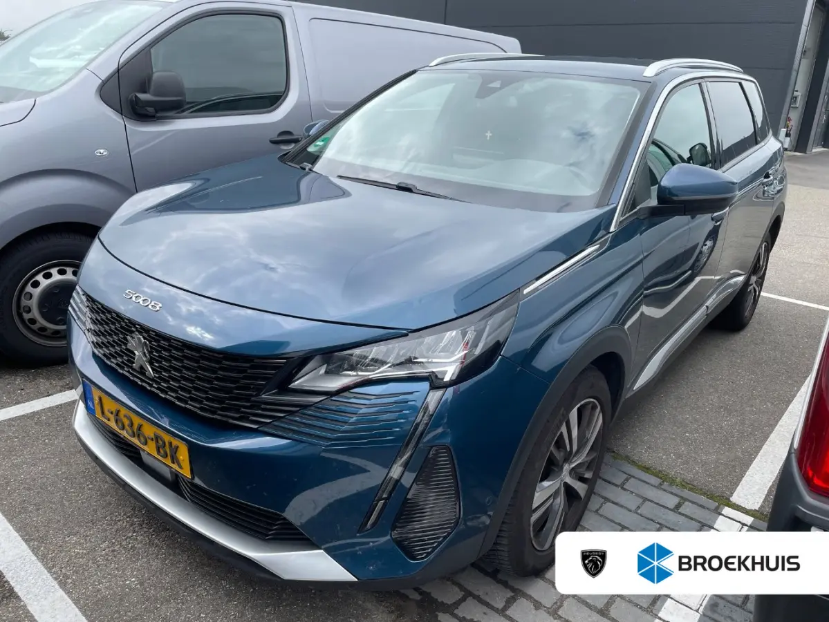 1.2 PureTech 130pk EAT8 Blue Lease Allure | Automaat | Navigatie | Camera | NL auto | 7 Persoons | All season | Nieuw model |