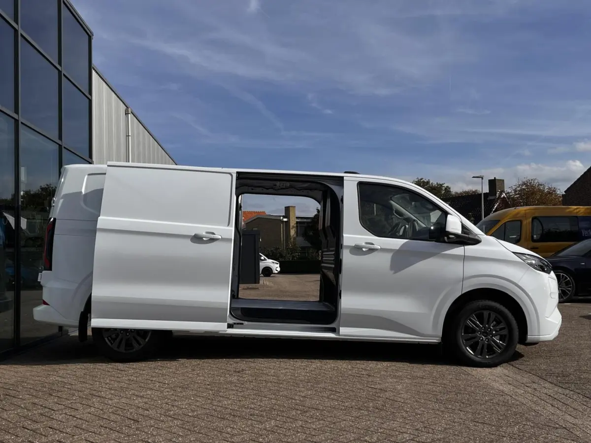 340 L2H1 Limited 71 kWh 218PK 2x Schuifdeur PRO Power VOL Leder 2300KG Trekgewicht Adaptieve Cruise 360 Camera Navi Stoelverwarming Carplay Blind-Spot *Nieuw*
