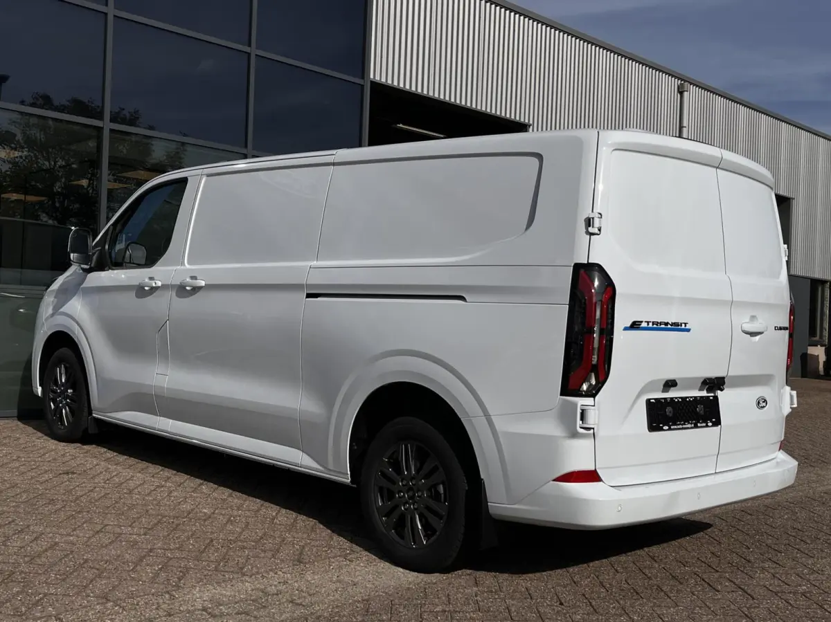 340 L2H1 Limited 71 kWh 218PK 2x Schuifdeur PRO Power VOL Leder 2300KG Trekgewicht Adaptieve Cruise 360 Camera Navi Stoelverwarming Carplay Blind-Spot *Nieuw*
