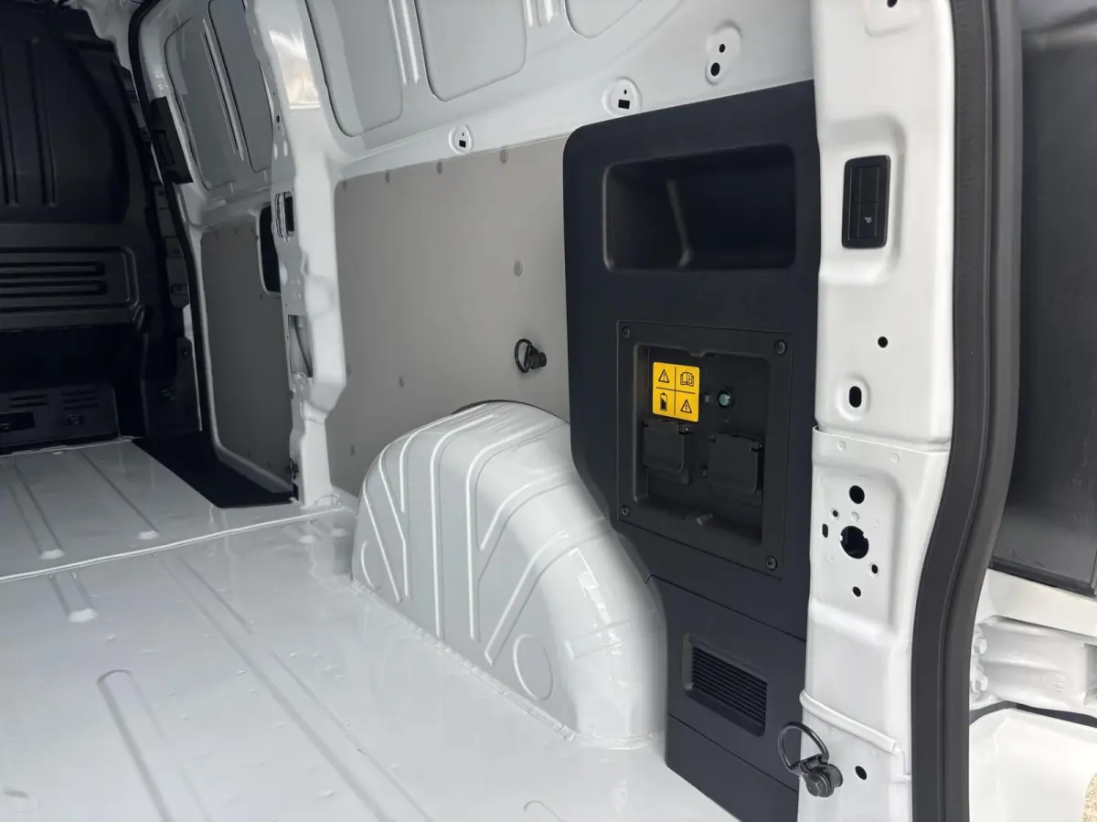340 L2H1 Limited 71 kWh 218PK 2x Schuifdeur PRO Power VOL Leder 2300KG Trekgewicht Adaptieve Cruise 360 Camera Navi Stoelverwarming Carplay Blind-Spot *Nieuw*