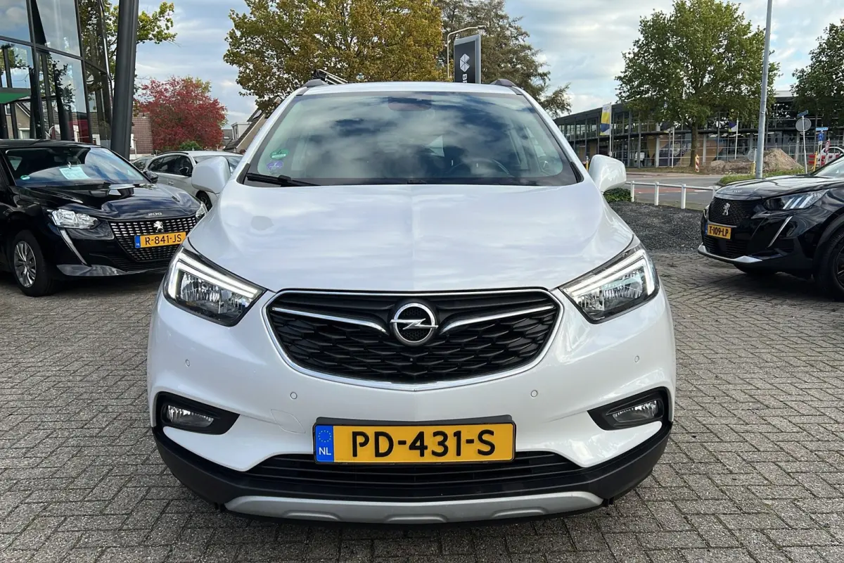 1.4 Turbo Innovation | Stuur- stoelverwarming | Parkeersensoren | DAB+ | Panoramadak | Leer