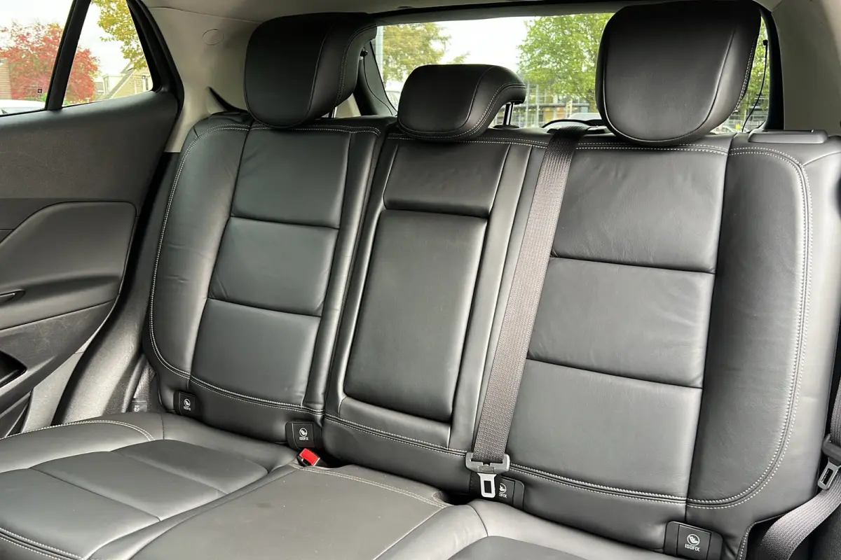 1.4 Turbo Innovation | Stuur- stoelverwarming | Parkeersensoren | DAB+ | Panoramadak | Leer
