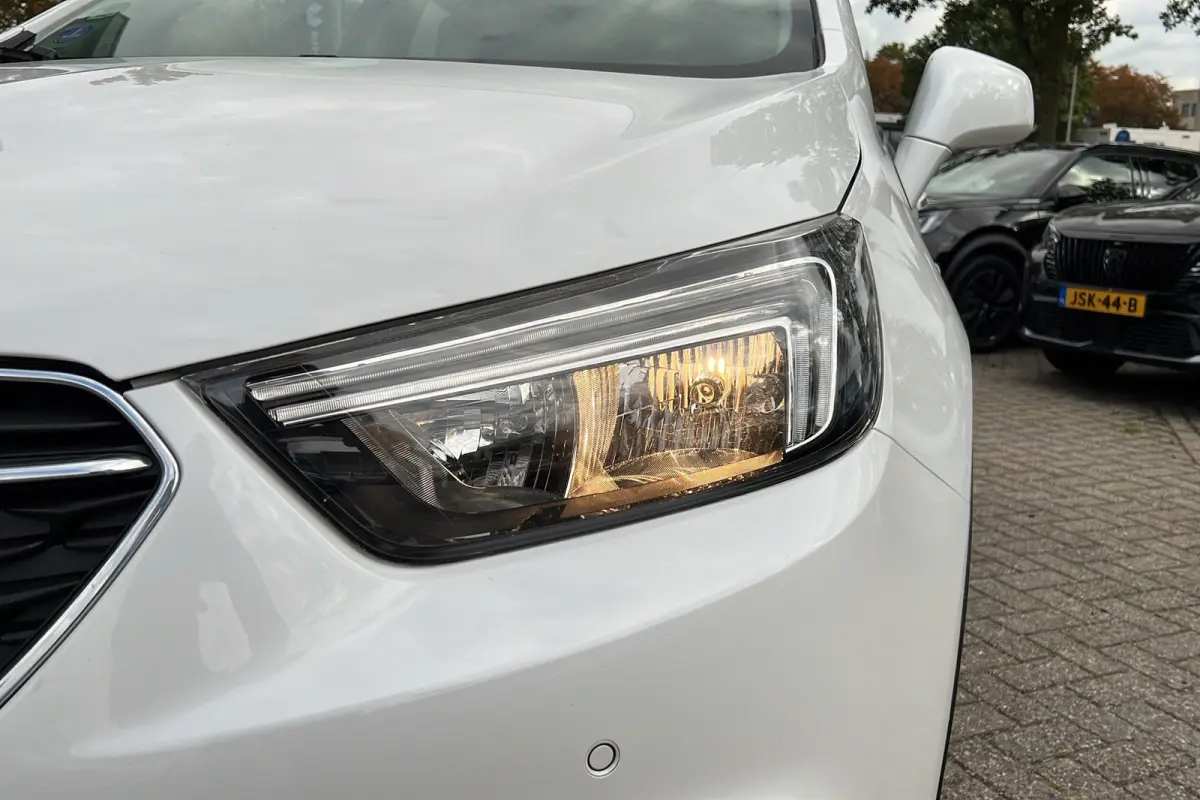 1.4 Turbo Innovation | Stuur- stoelverwarming | Parkeersensoren | DAB+ | Panoramadak | Leer