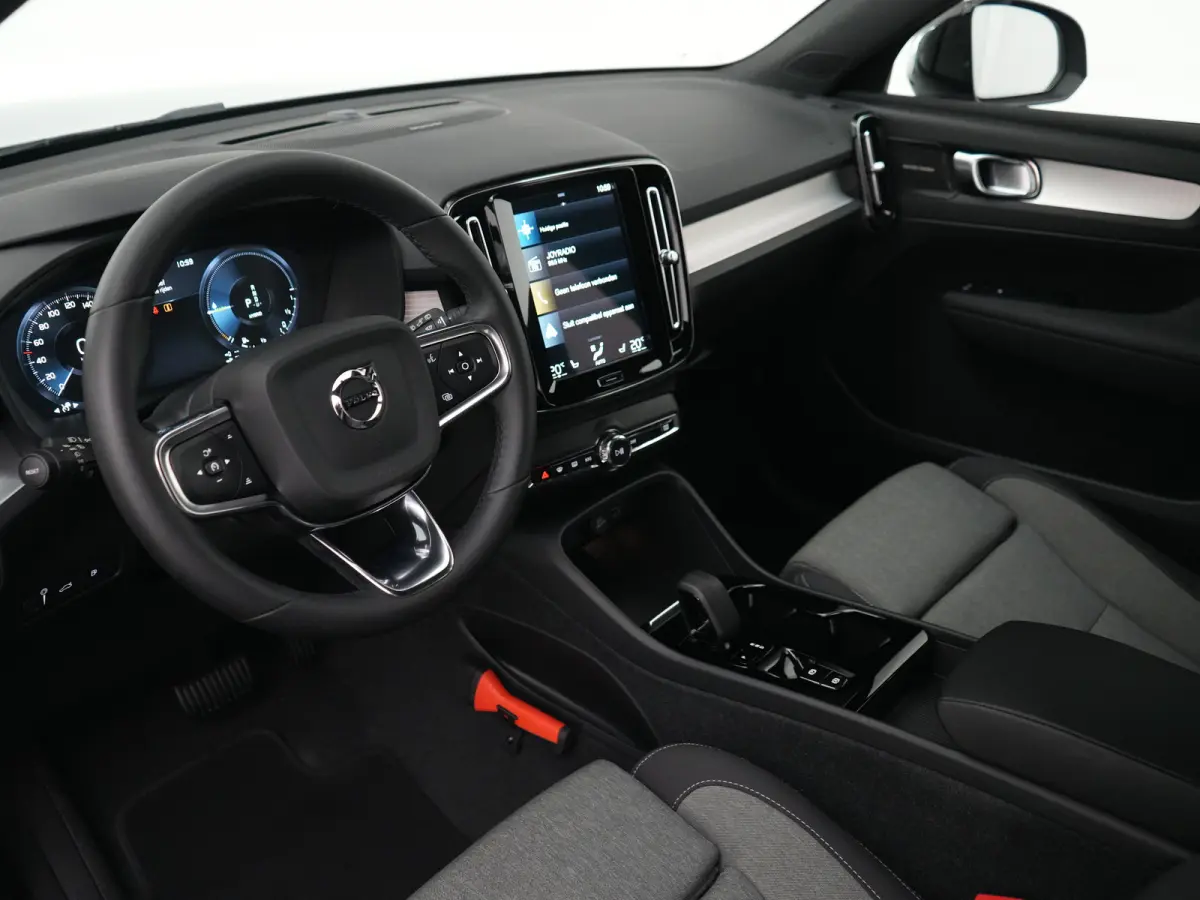 T4 Plus Dark | 360° Camera | Harman/Kardon | Adaptive Cruise | Trekhaak | Elek. Stoel | Keyless Entry