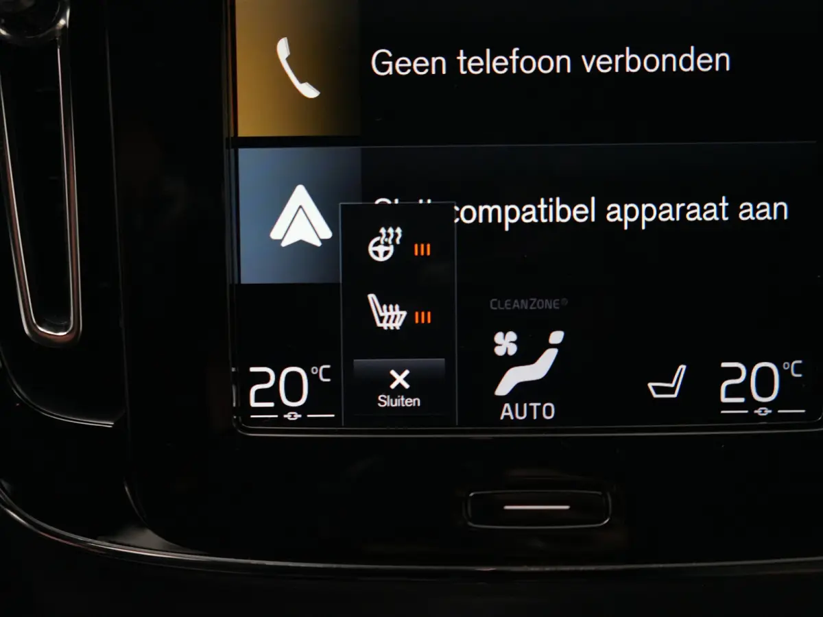 T4 Plus Dark | 360° Camera | Harman/Kardon | Adaptive Cruise | Trekhaak | Elek. Stoel | Keyless Entry