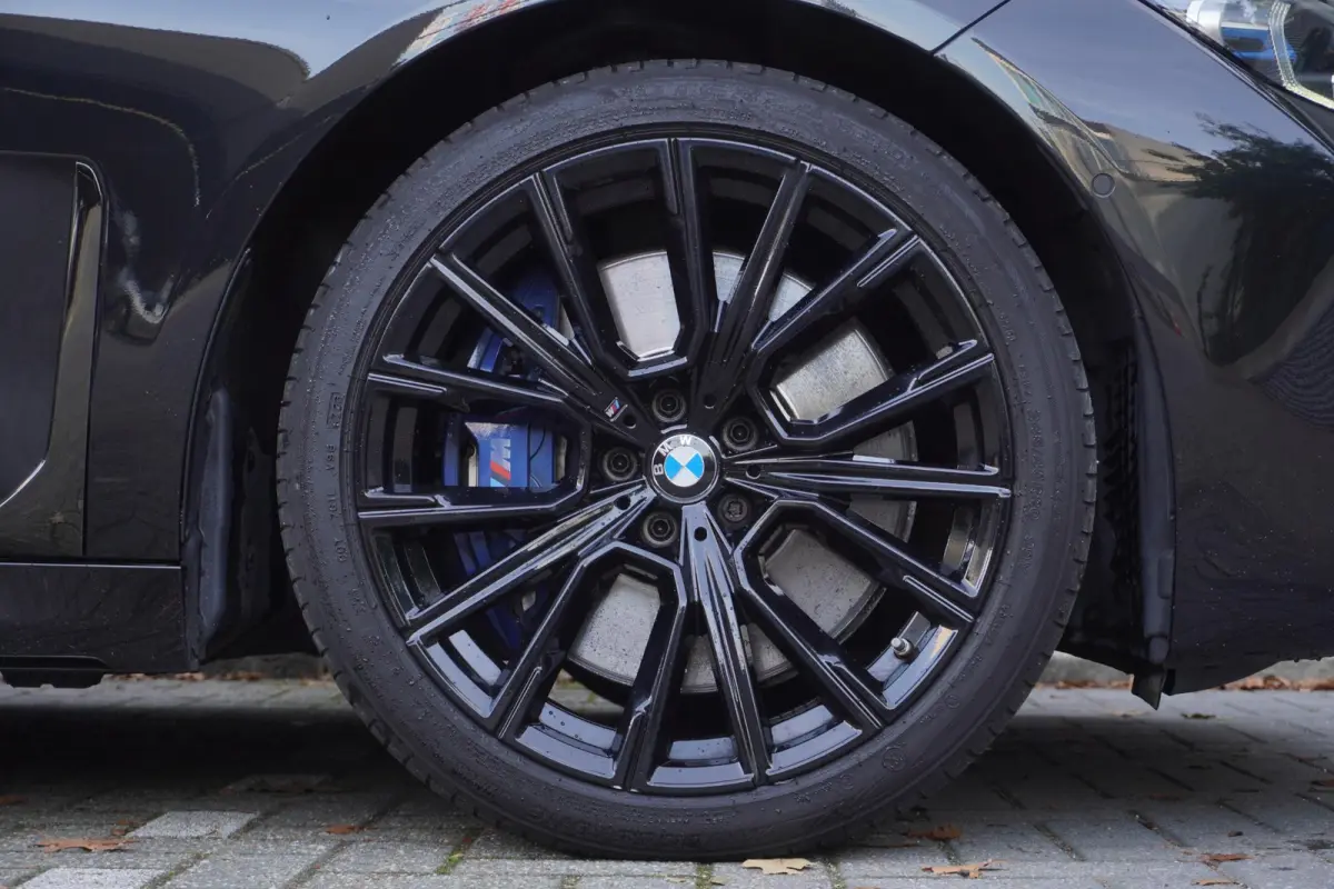 745Le xDrive | 2 Jaar garantie | M Sportpakket | Glazen panoramadak Sky Lounge | SoH 85% | Executive Lounge Seating | Driving Assistant Professional | Bowers & Wilkins Diamond Surround Sound