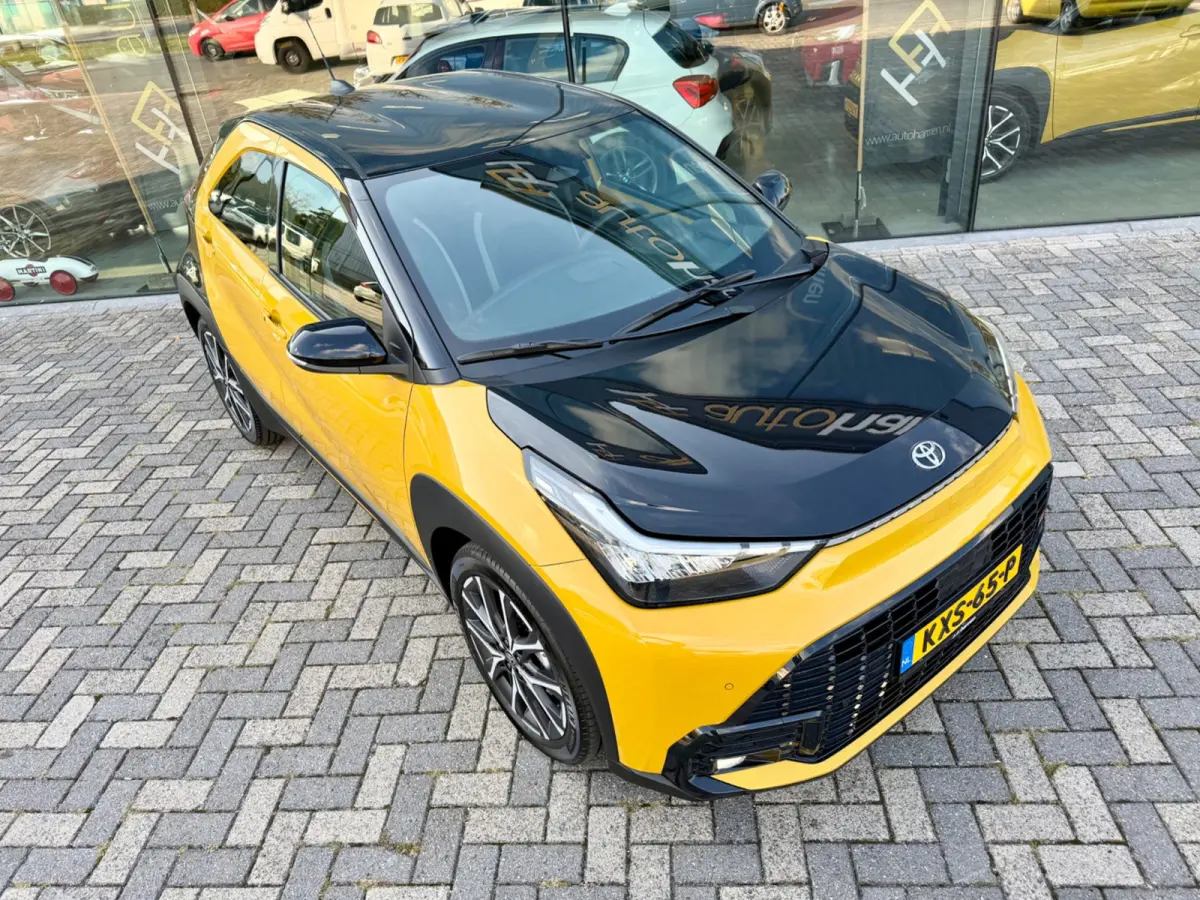 Hybrid 115 GR Sport, Nieuw en direct leverbaar!