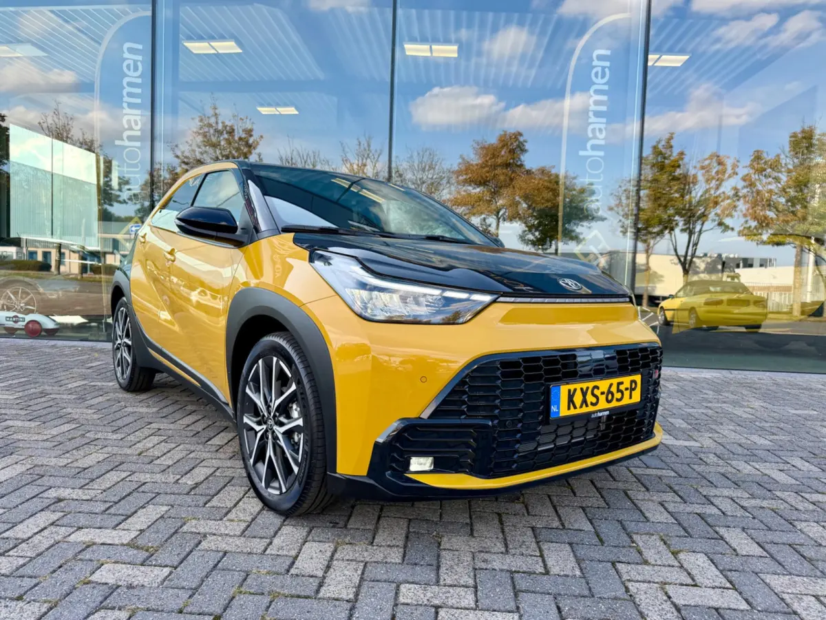 Hybrid 115 GR Sport, Nieuw en direct leverbaar!