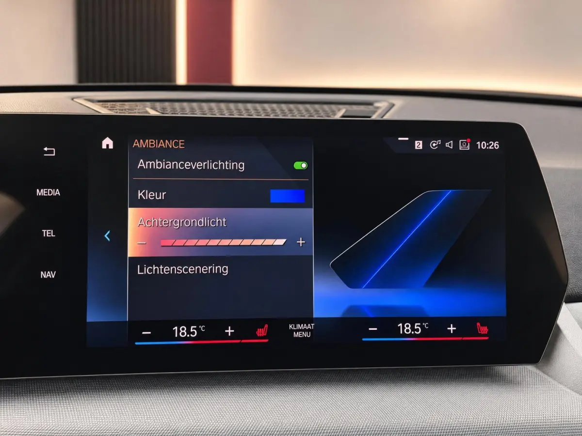 SDrive18i 136PK Aut. | Camera | Carplay | 19" M-Sport | Dealer Ond.