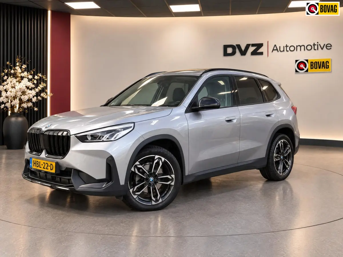 SDrive18i 136PK Aut. | Camera | Carplay | 19" M-Sport | Dealer Ond.