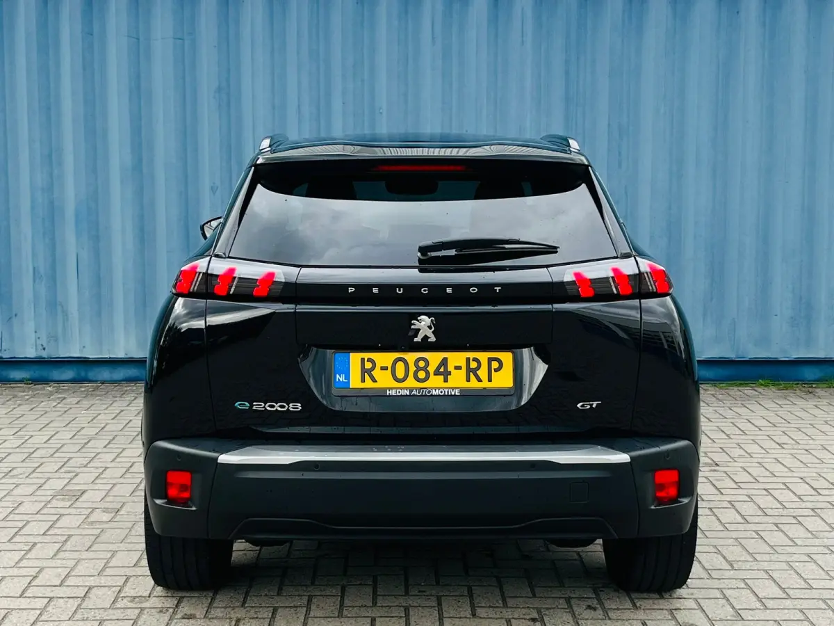 EV GT Pack 50 kWh Soh 100% | Alcantara bekleding | Achteruitrijcamera | Keyless entry & start | Stoelverwarming | Adeptieve cruise control | Led verlichting interieur | Apple carplay & Andro