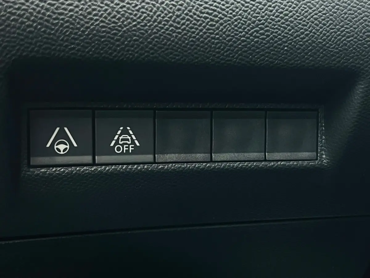 EV GT Pack 50 kWh Soh 100% | Alcantara bekleding | Achteruitrijcamera | Keyless entry & start | Stoelverwarming | Adeptieve cruise control | Led verlichting interieur | Apple carplay & Andro