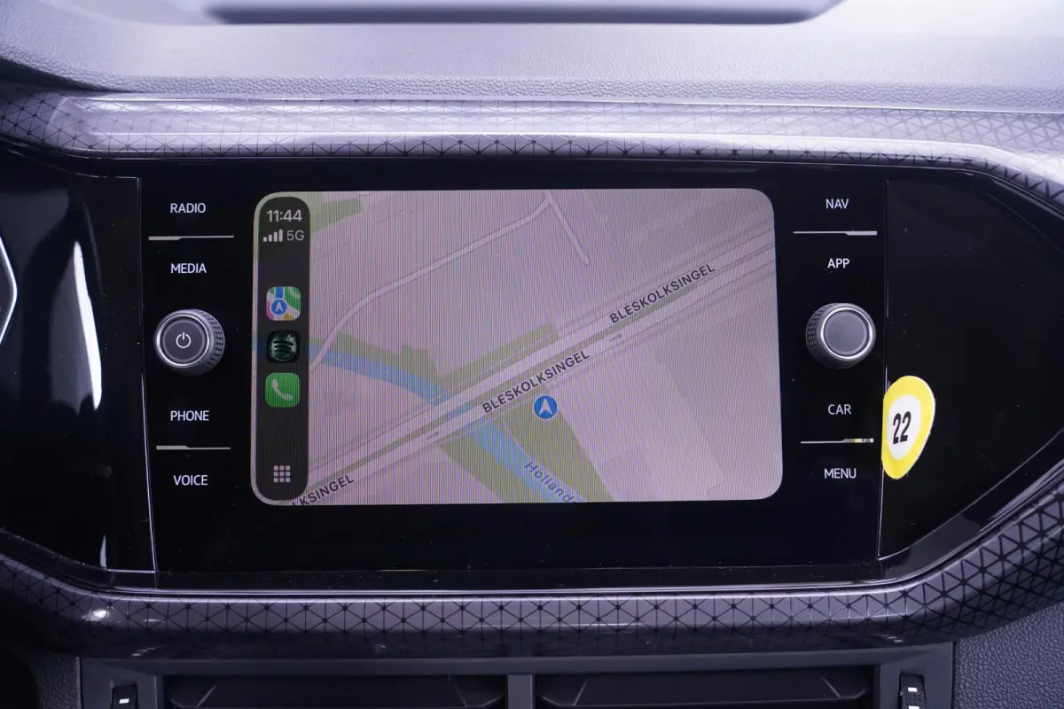 1.0 TSI Style Apple Carplay Navi Clima Led koplampen PDC v+a Stoelverwarming Cruise Digi-Cockpit DAB-ontvangst 17" LMV Elektrische spiegelbediening en inklapbaar