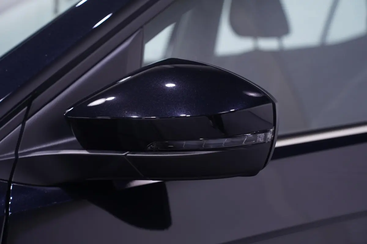 1.0 TSI Style Apple Carplay Navi Clima Led koplampen PDC v+a Stoelverwarming Cruise Digi-Cockpit DAB-ontvangst 17" LMV Elektrische spiegelbediening en inklapbaar