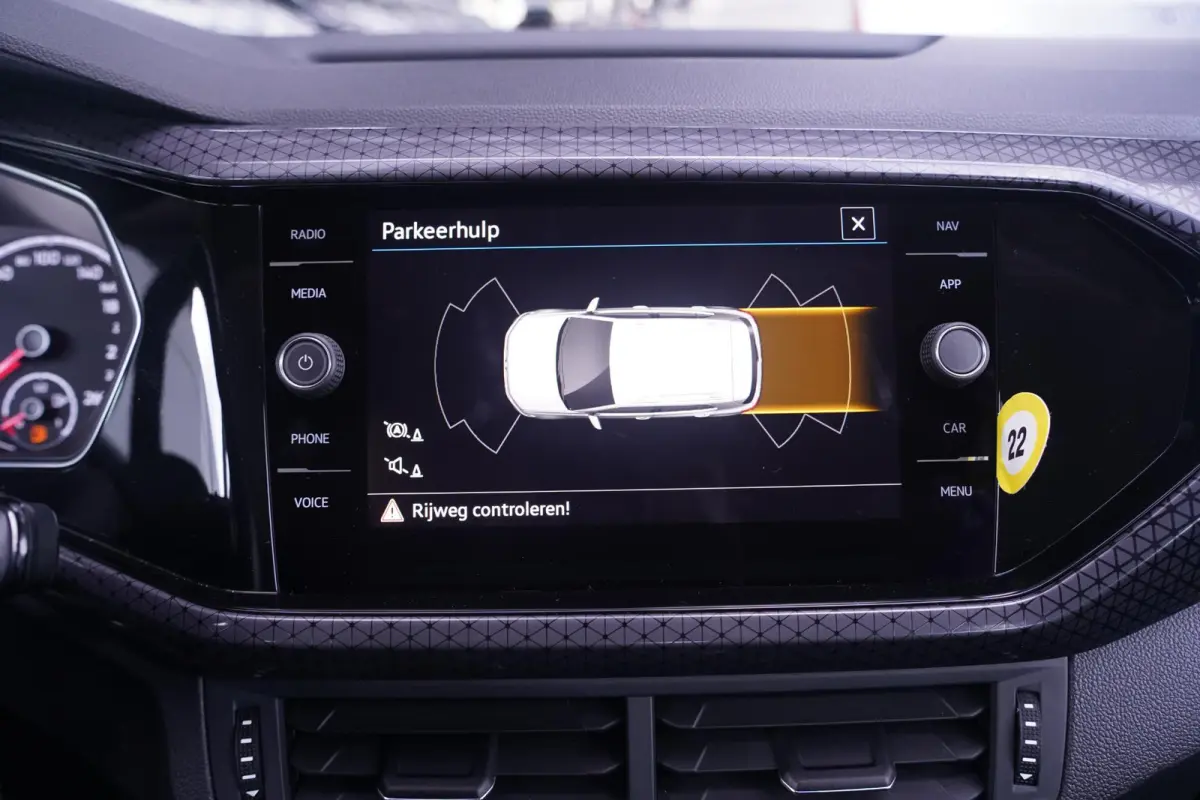 1.0 TSI Style Apple Carplay Navi Clima Led koplampen PDC v+a Stoelverwarming Cruise Digi-Cockpit DAB-ontvangst 17" LMV Elektrische spiegelbediening en inklapbaar