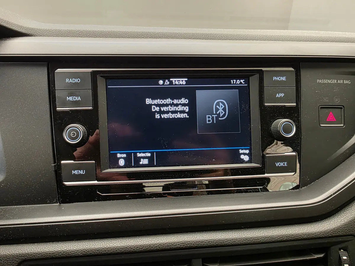 1.0 MPI Airco | Carplay | 15" Lichtmetaal | LED | Cruise | 5-Deurs | DAB | Digitaal Dashboard  | Airco | Buitenspiegels elektrisch verstel- en verwarmbaar | Centrale deurvergrendeling met af