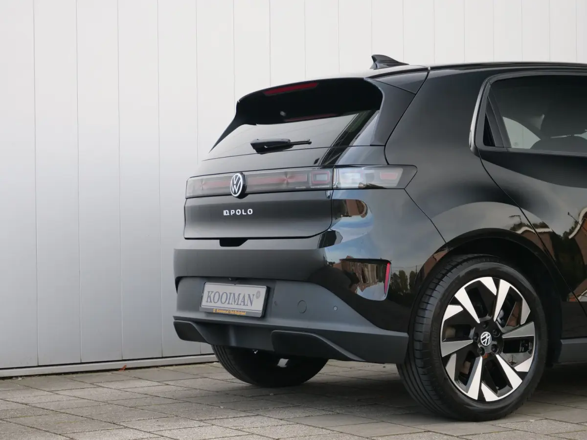 Life 52 kWh 211Pk Automaat Adaptive Cruise / Winterpakket / Camera / Apple Carplay