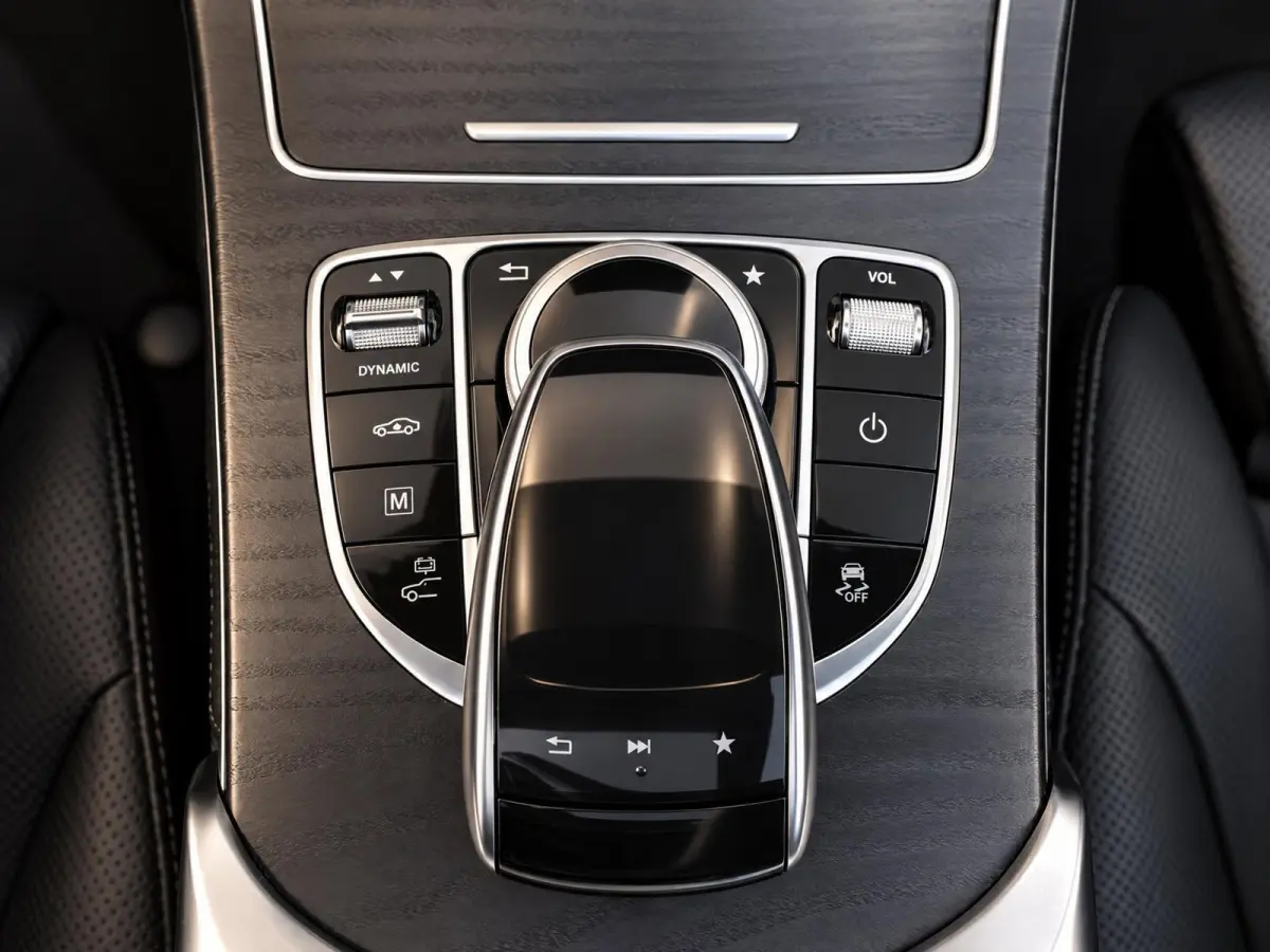 350e 4MATIC Premium Plus AMG Night | Luchtvering | Burmester | Pano | Ventilatie