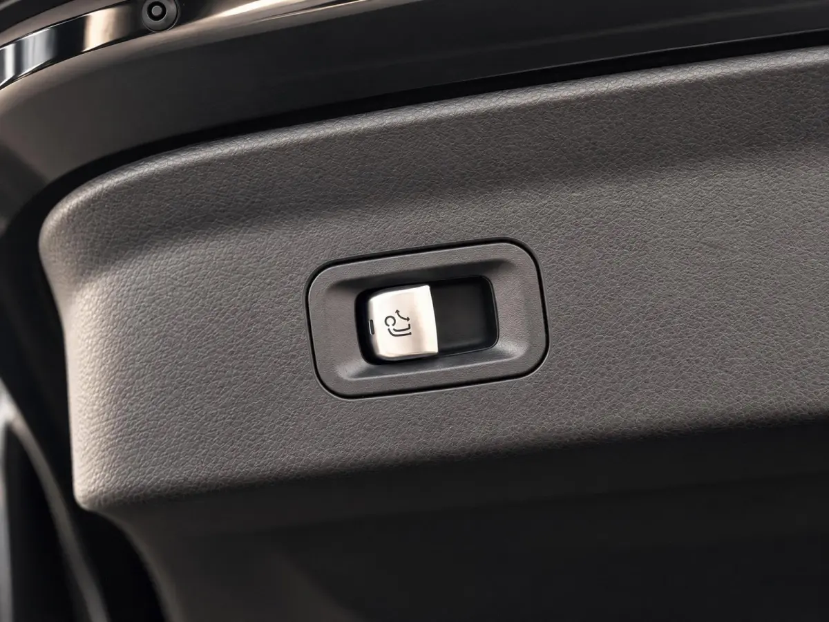 350e 4MATIC Premium Plus AMG Night | Luchtvering | Burmester | Pano | Ventilatie